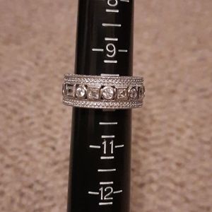 Tycoon ladies costume ring